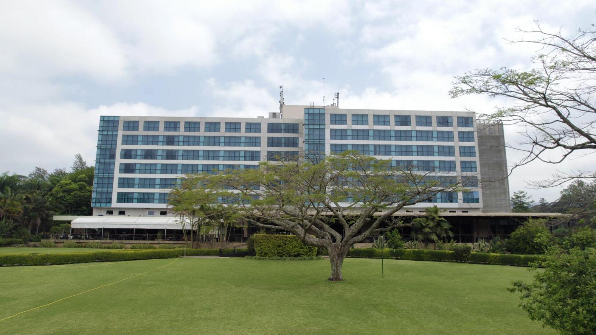Mount Meru Hotel Arusha Exterior foto